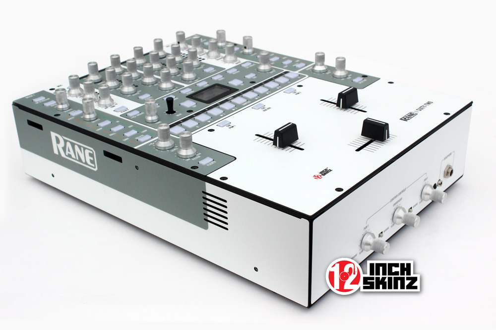 Rane 62 in WHITE with Aluminum Knobs