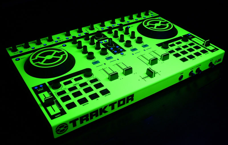 Native Instruments Kontrol S4 Skinz Uv Fluorescent 12inchskinz